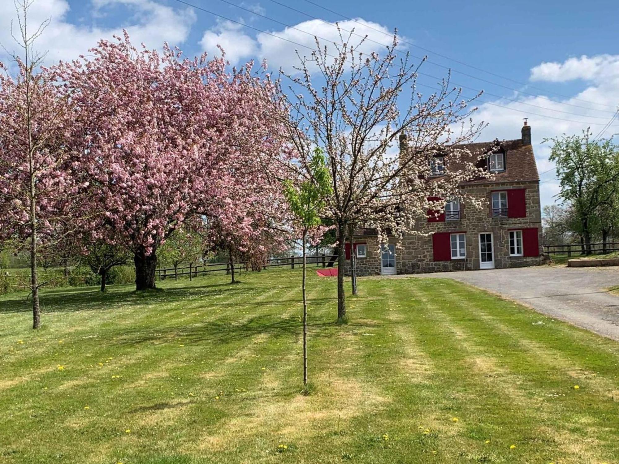 Maison Normande Renovee Avec Grand Jardin, Ideale Pour Famille, Proche Lac Et Randonnees - Fr-1-497-143 Menil-Gondouin Εξωτερικό φωτογραφία